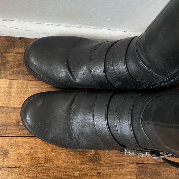 Riding boots - Picture 3 of 5